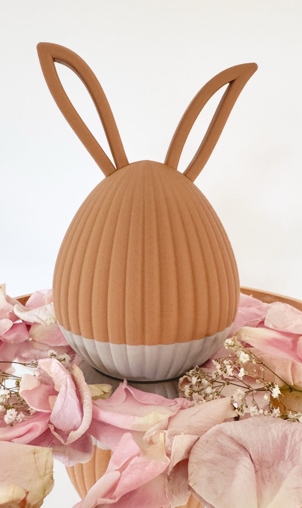 Hoppel Ei | Farbenfrohe 3D-Ostereier im einzigartigen Design mit Hasenohren