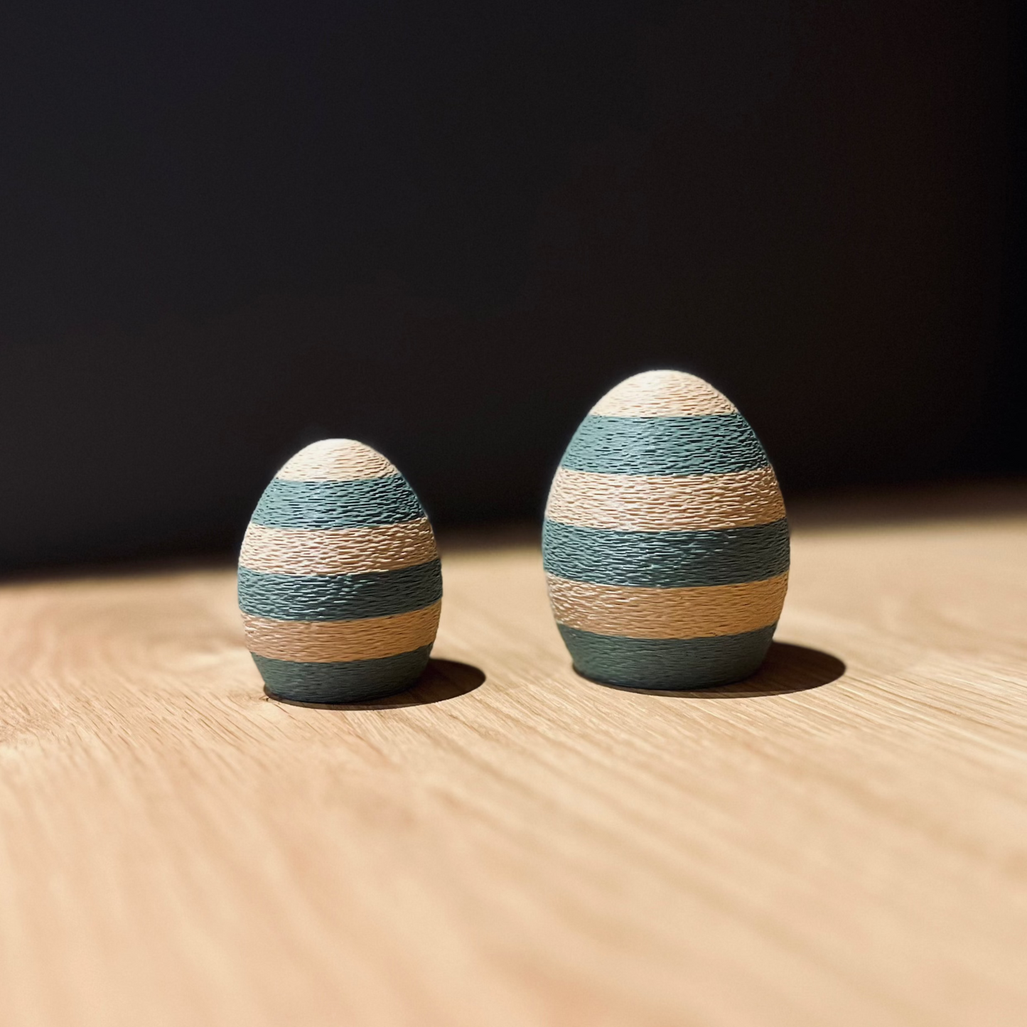 Deko Dotter | Bunte 3D-gedruckte Dekoeier auch im Bicolor-Set, perfekte Osterdeko für dein Zuhause